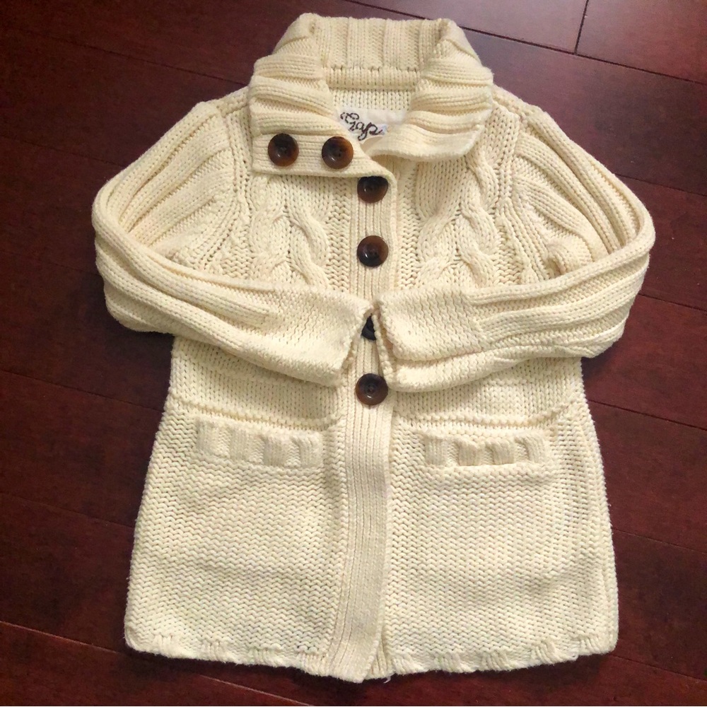 2 $8 items for $10                     GAP 1969 Girl’s Sweater 18-24 M